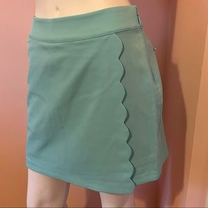 Vineyard Vines sport skort